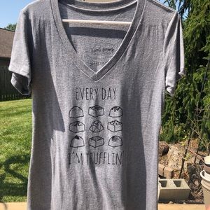 V-neck Women’s T shirt SIZE M/L